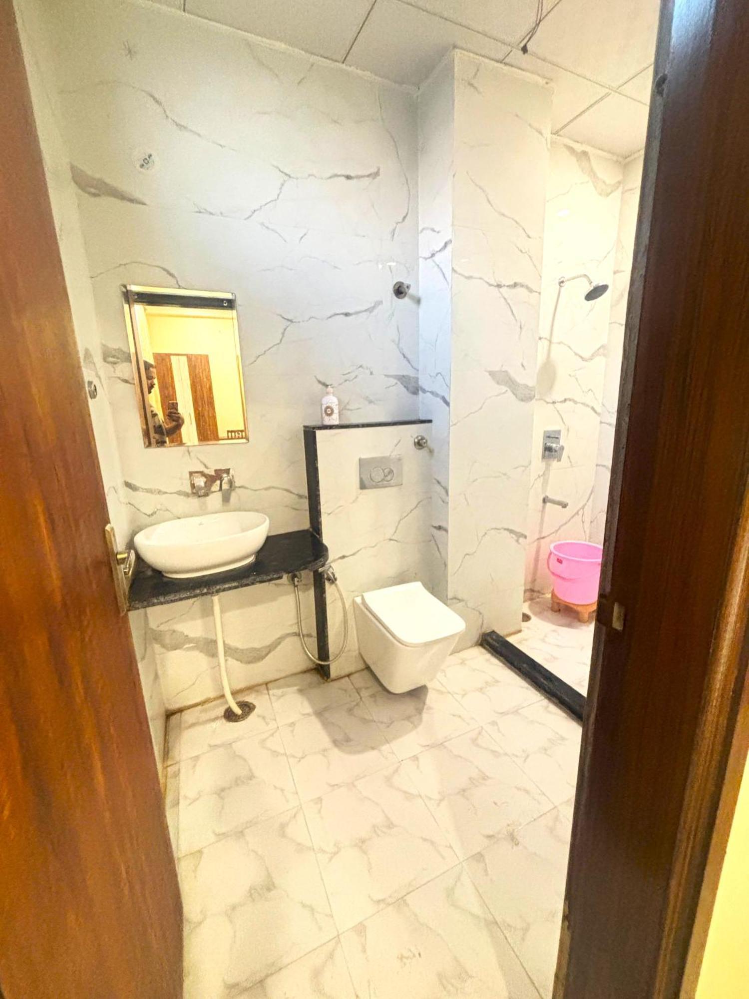 Hotel Hari Inn Džajpur Pokoj fotografie